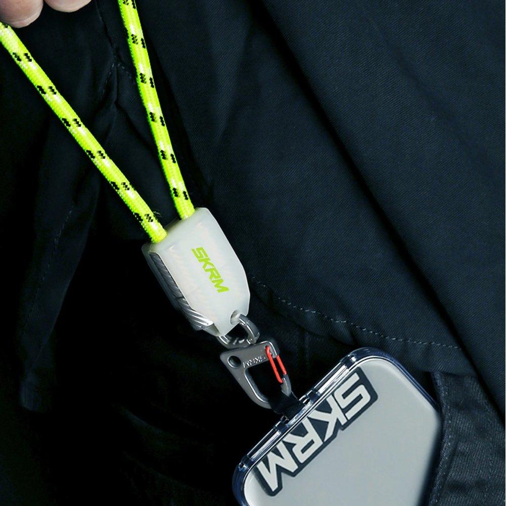 Skinarma Dyno VE 2 in 1 Hand Strap And Charging Cable C to C Red