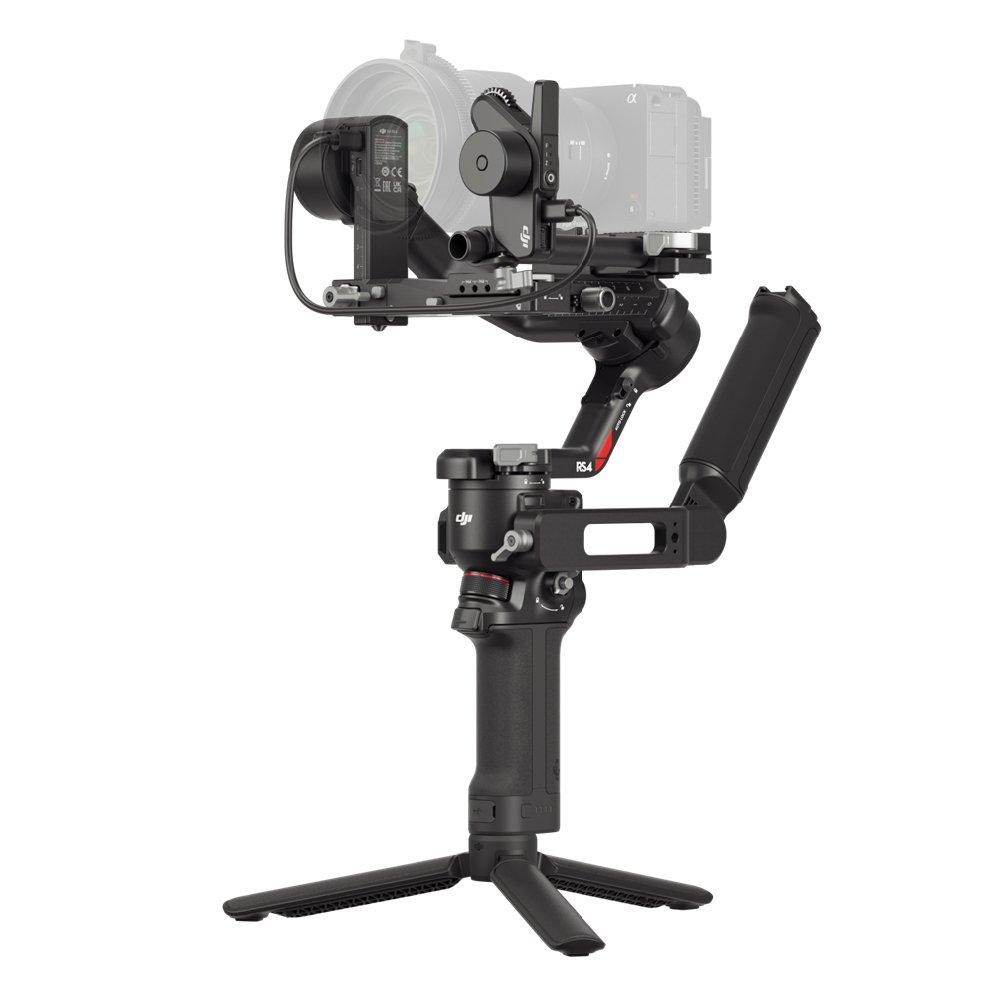 مثبت كاميرا ار اس 4 برو جيمبال كومبو من دي جي اي، DJI-RS400P-C1 - أسود