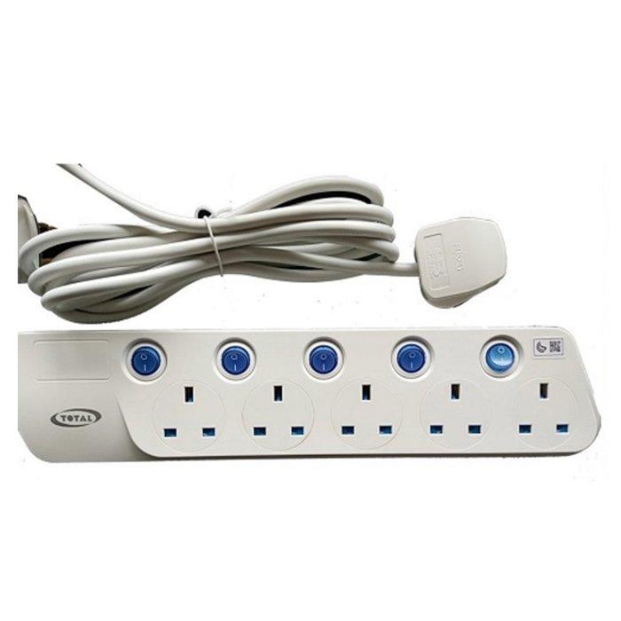 TOTAL TOTAL 5-outlet Extension Cord With Switch 3m Cables & Connectors