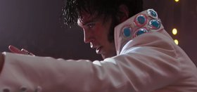 صورة واقعية. صوت غير حقيقي.