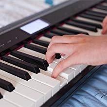 Enjoy Traditional Piano Feel with 61 Standard-Size Keys