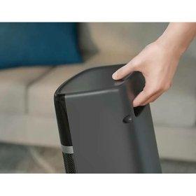 Easy to carry with built-in handles