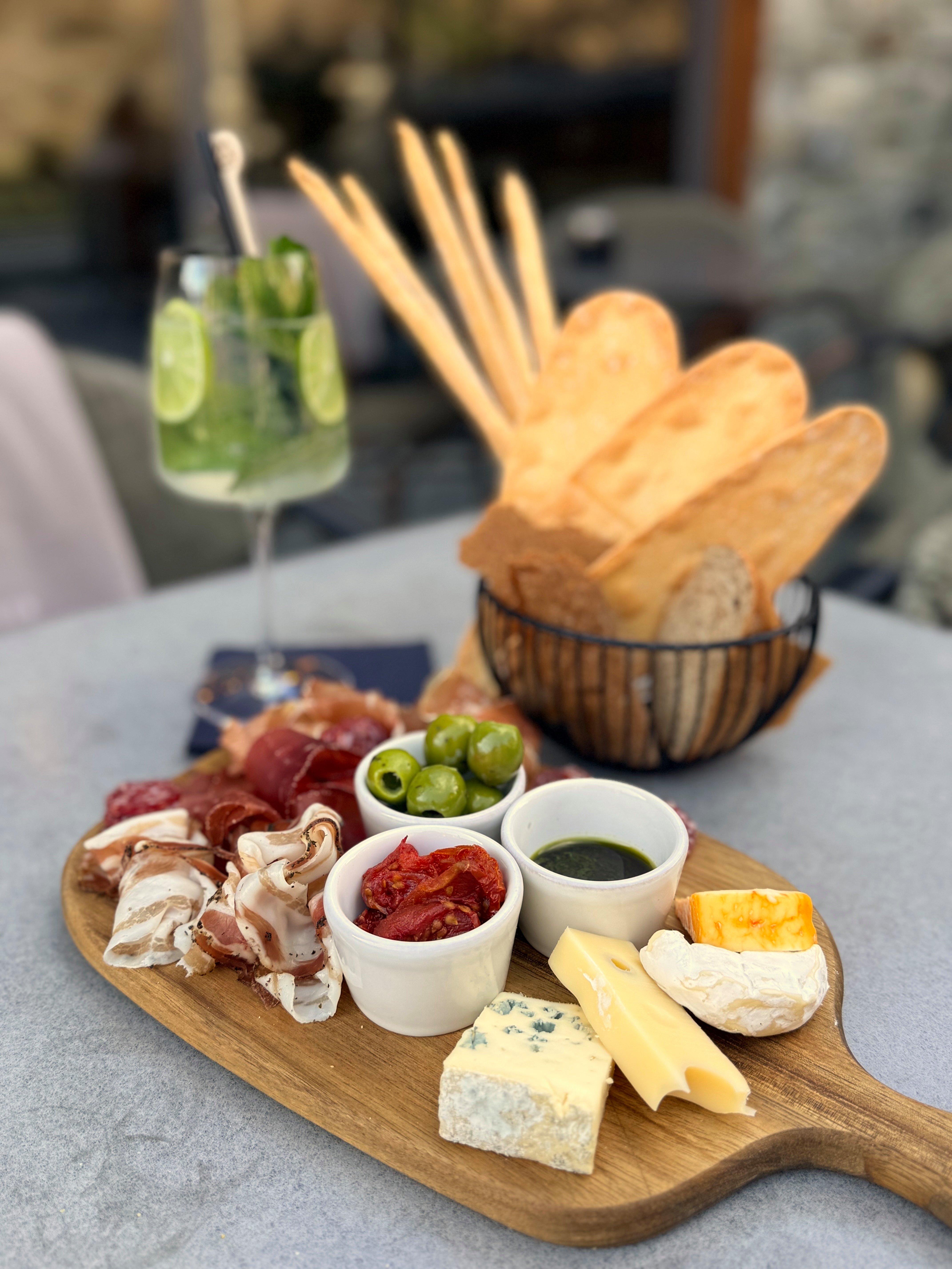 Hemma lanciert neue Sommerterrasse in Zermatt