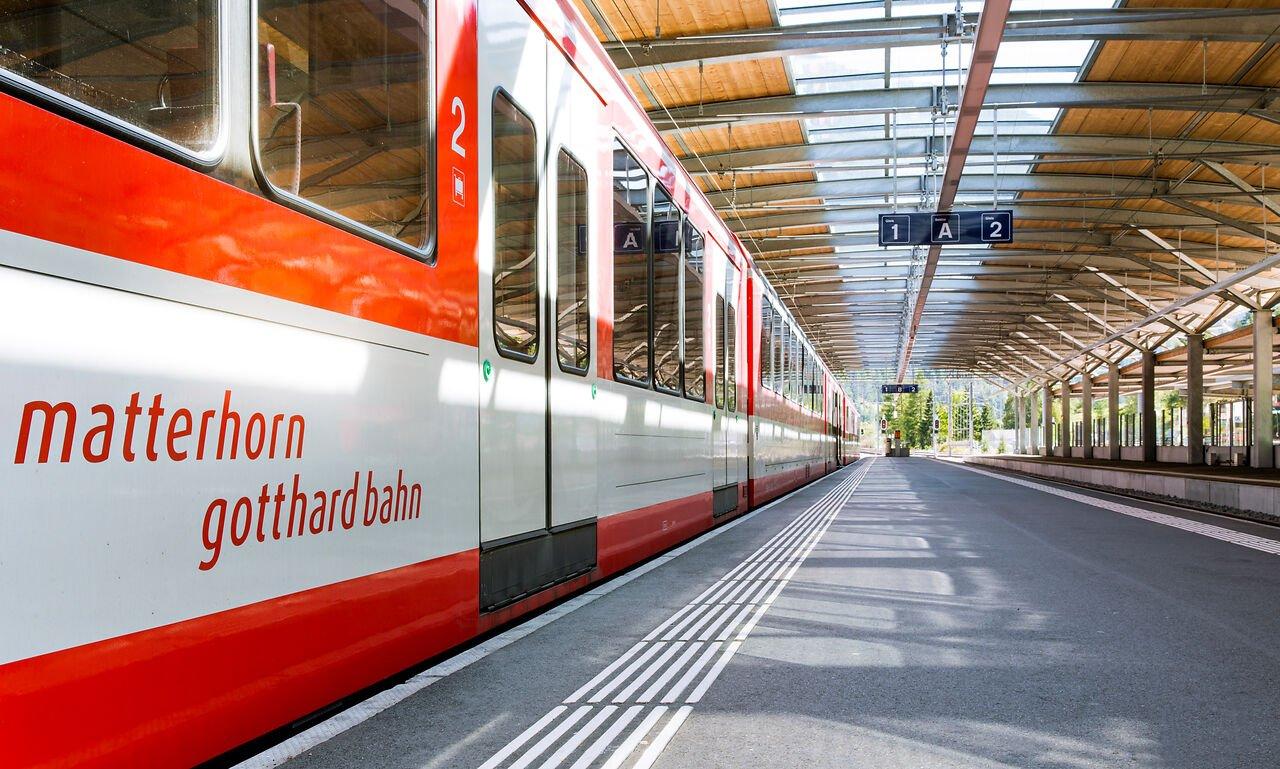 Shuttle-Zug Täsch-Zermatt
