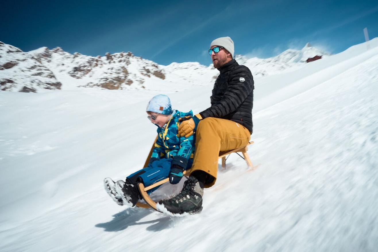 SLedging