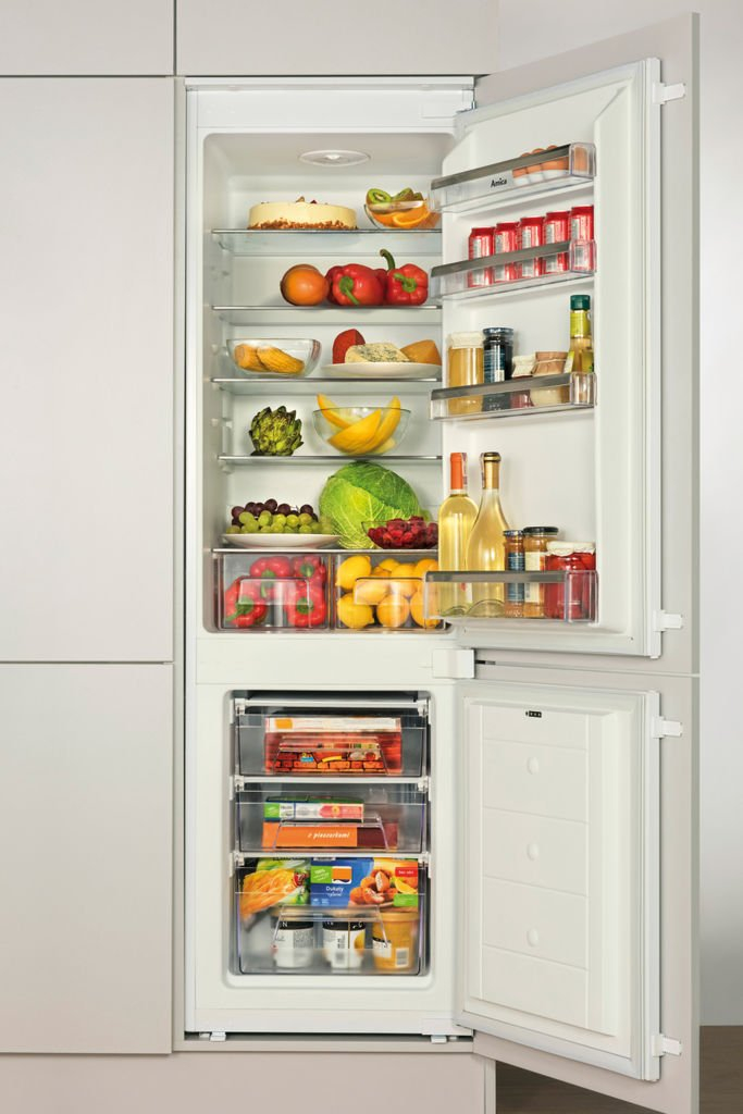 Amica BK3163 54cm 70/30 Integrated Fridge Freezer
