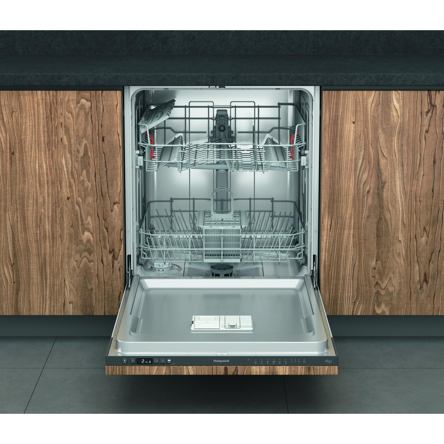 Hotpoint H2IHD526BUK Built In Dishwasher - 14 Place Settings