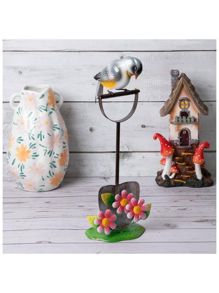 Bird With Shove Metal Statue | Hobby Lobby | 106404610