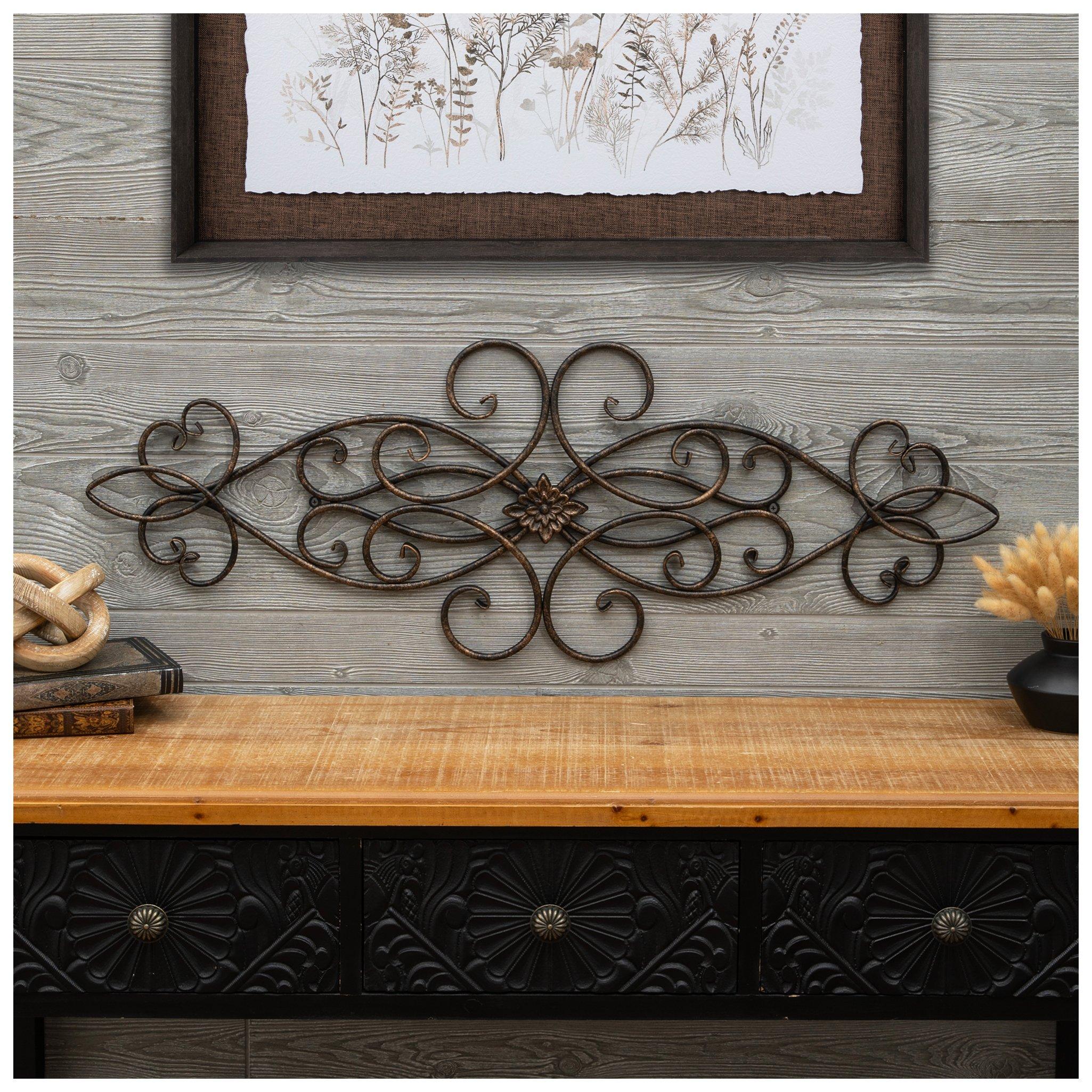 Scroll Metal Wall Decor With Medallion | Hobby Lobby | 1123298, image size:2050x2050