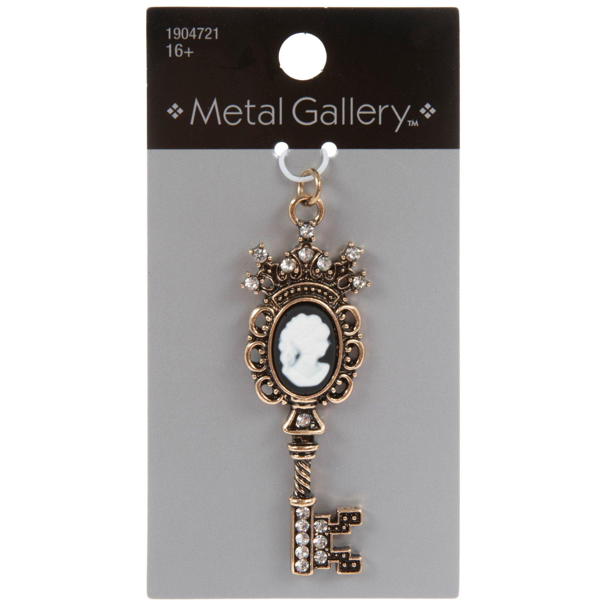 Key With Cameo Silhouette Pendant view 1