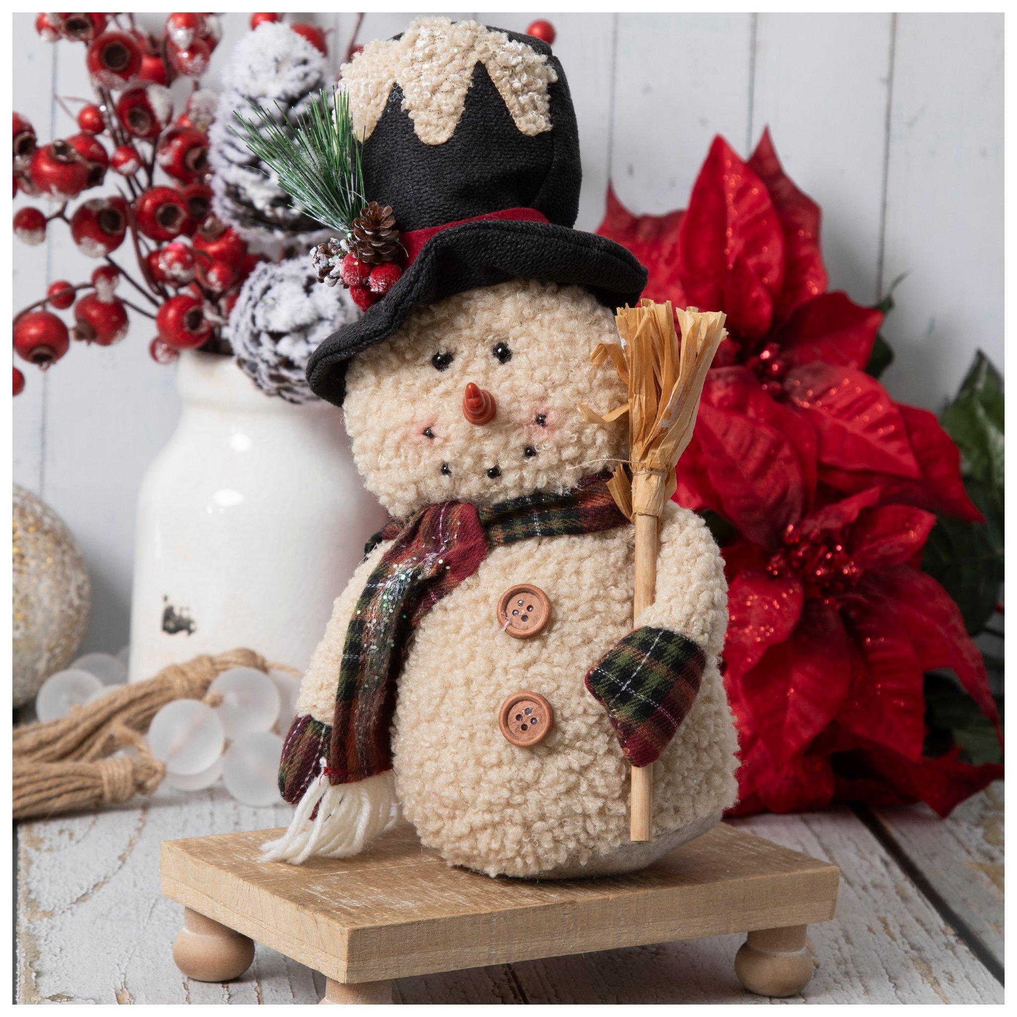 コールポート スノーマン man 限定2000個 置物 Plush Snowman Holding Broom | Hobby Lobby | 206357917