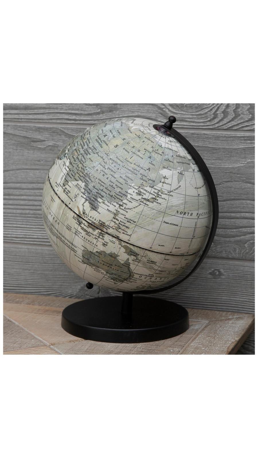 完売品　@g__by__c NOS globe BlackBase style Amazon.com: Black & Silver Globe of the World 12