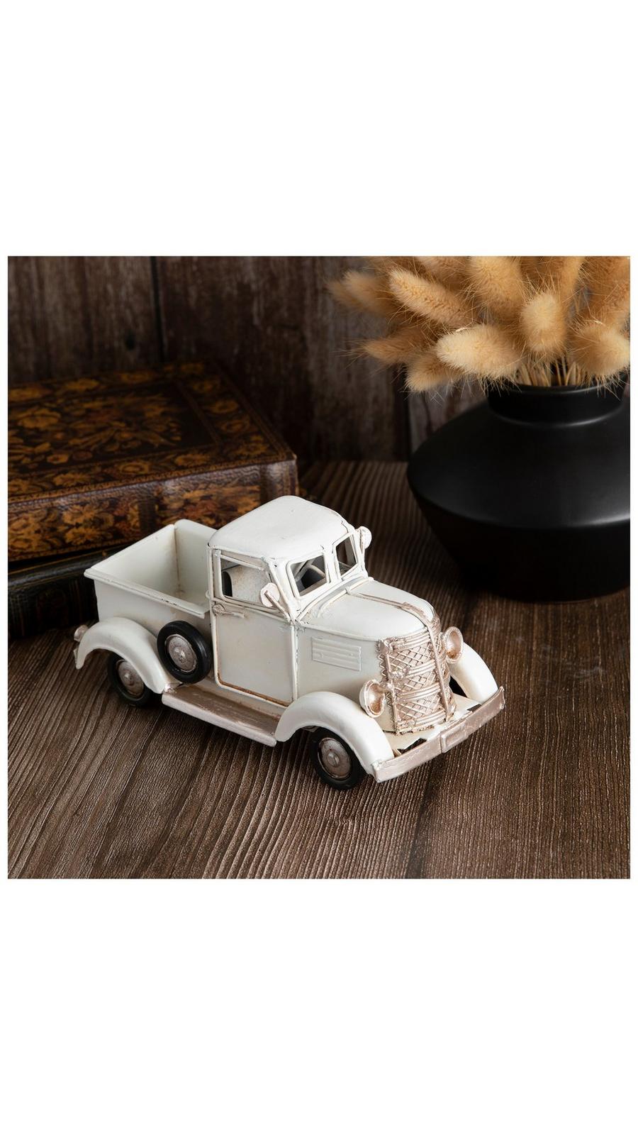 Vintage white tin truck  - ミニチュア　トラック Mini Metal Truck Figurine | Hobby Lobby | 2192763