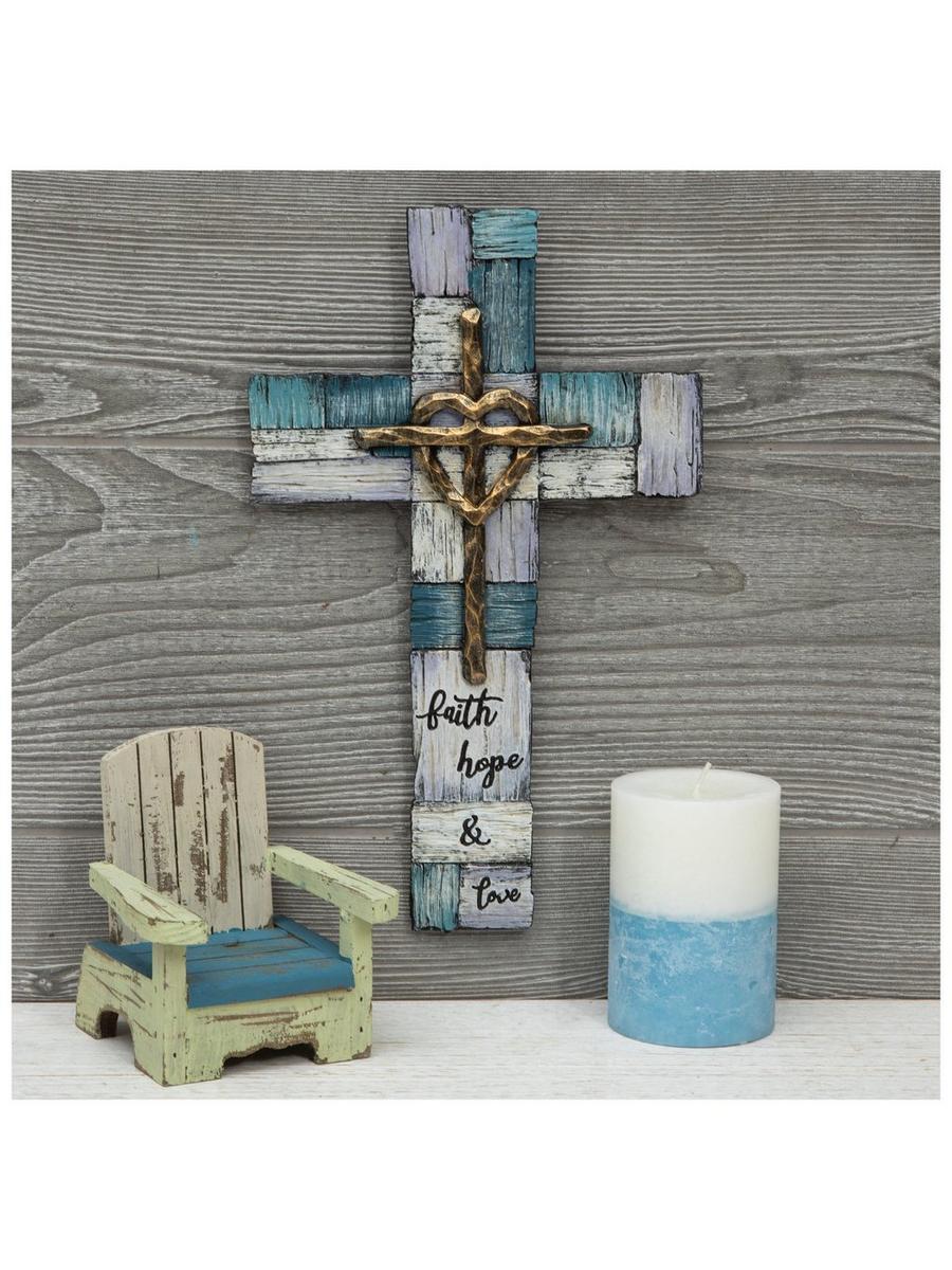 wall deco十字架 Amazon.com: Aeveco Silver Mirrored Wall Cross 20×13 inch, Crystal