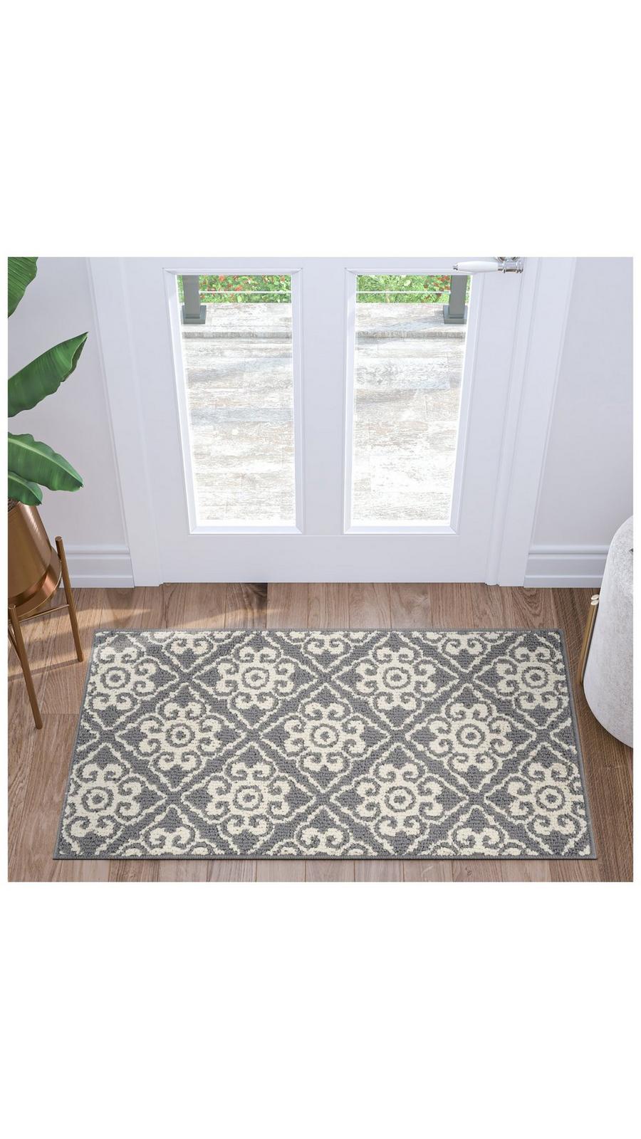 ［NEW］ハンドメイド 羊毛Tapestry Light gray×White Gray & White Damask Rug | Hobby Lobby | 2405702