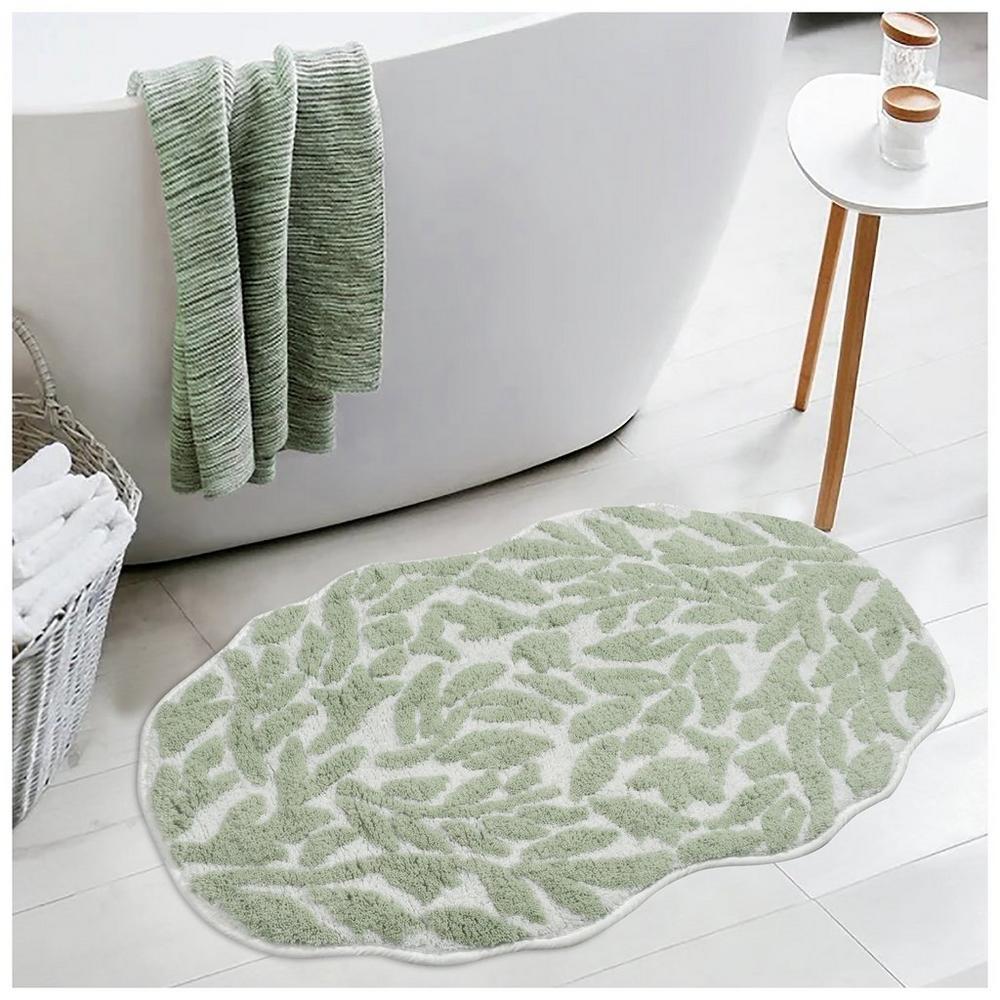Leaf Sculpted Bath Rug