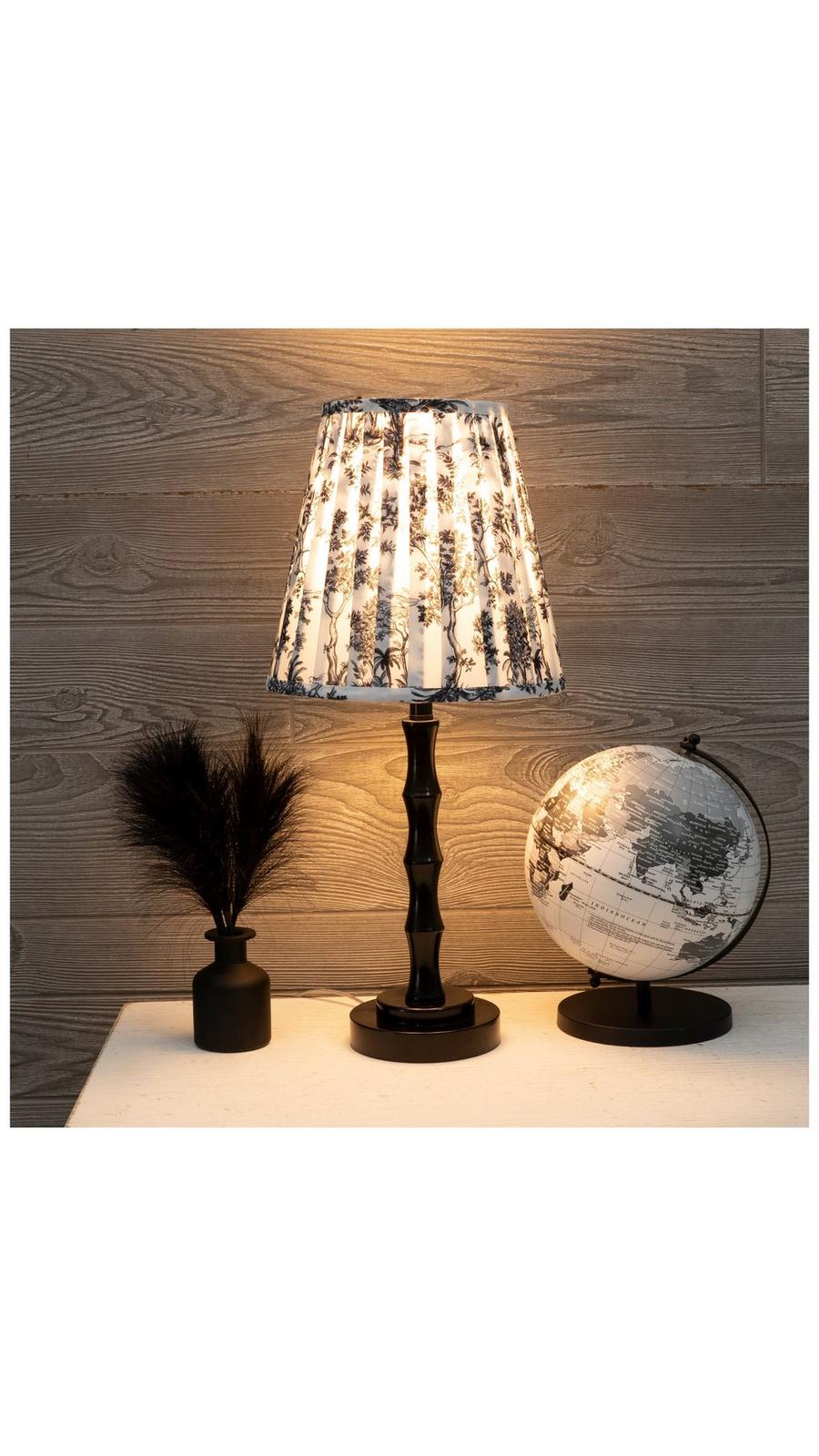 Black & White Chinoiserie Metal Lamp | Hobby Lobby | 2544203