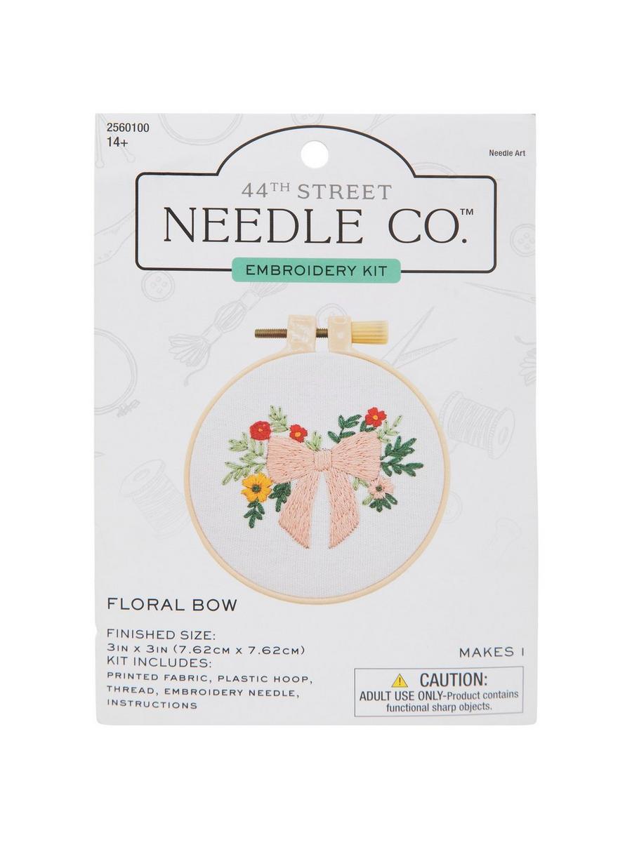 [SALTY FLOWER]★Ribbon Embroidery Signature Short Sleeve Floral Bow Mini Embroidery Kit | Hobby Lobby | 2560100
