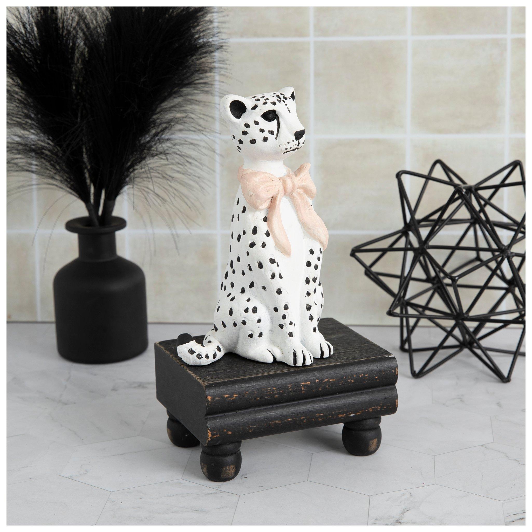 Cheetah With Pink Bow | Hobby Lobby | 2569465