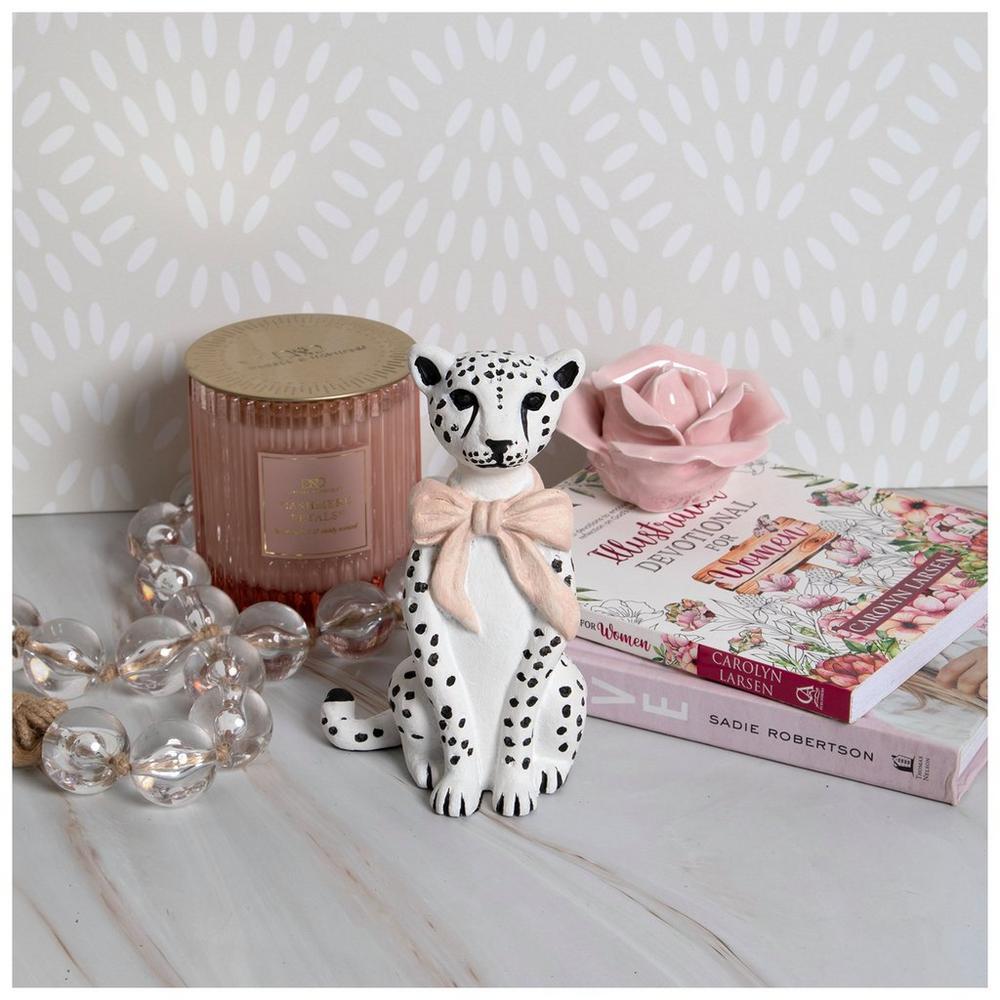 ピンク♡アニマル×豹柄　入園入学３点セット♡ちびGALちゃんに♩ Cheetah With Pink Bow Figurine | Hobby Lobby | 2569465