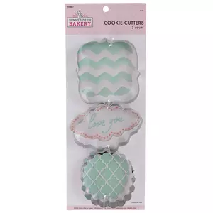 Scalloped Metal Cookie Cutters