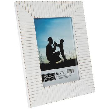 White Fluted Picture Frame - 5" x 7"