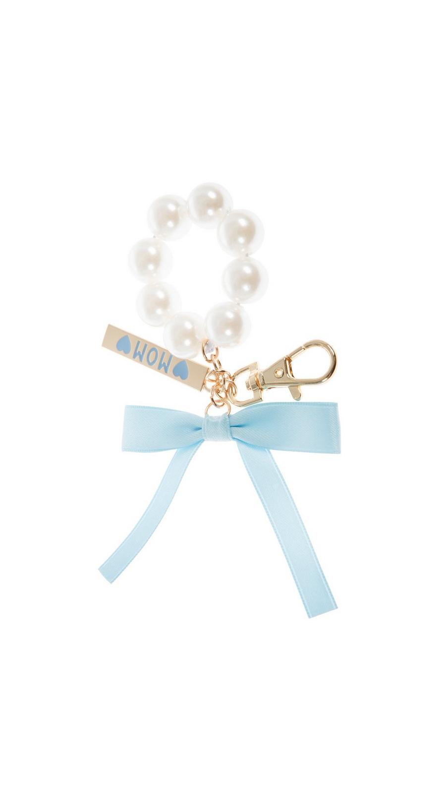 COMME des GARÇONS Happy Ribbon キーホルダー Plastic Pearls & Blue Bow Mom Keychain | Hobby Lobby | 2619807