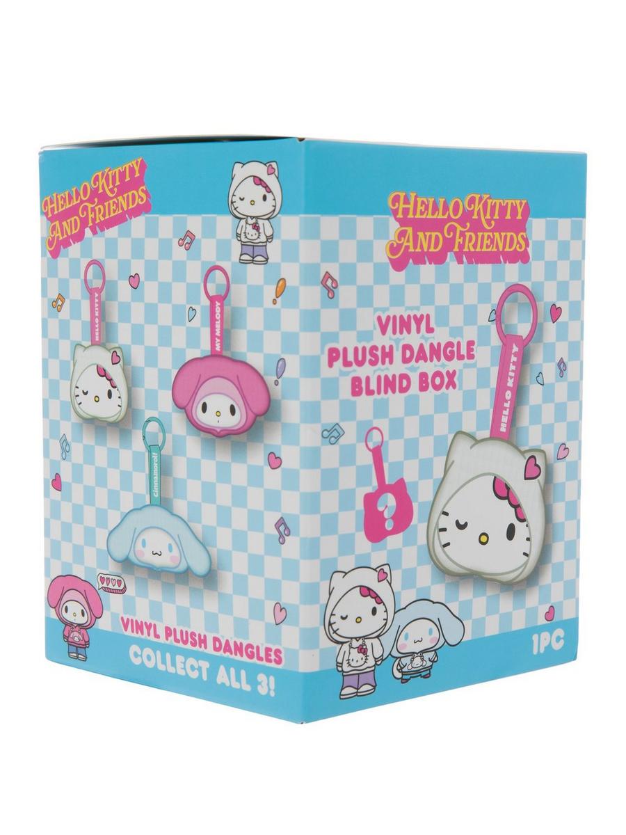 Hello Kitty ピンクボックスとチャーム39個セット Hello Kitty Bag Charm Blind Box | Hobby Lobby | 2665735