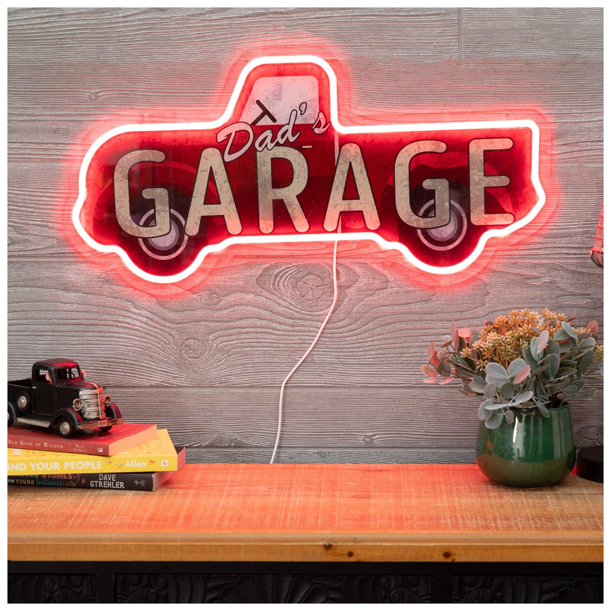 【希少】RED WING 革製ディスプレイ用ロゴサイン　インテリア　18×25 Dad's Garage Red Truck LED Neon Sign | Hobby Lobby | 2698827