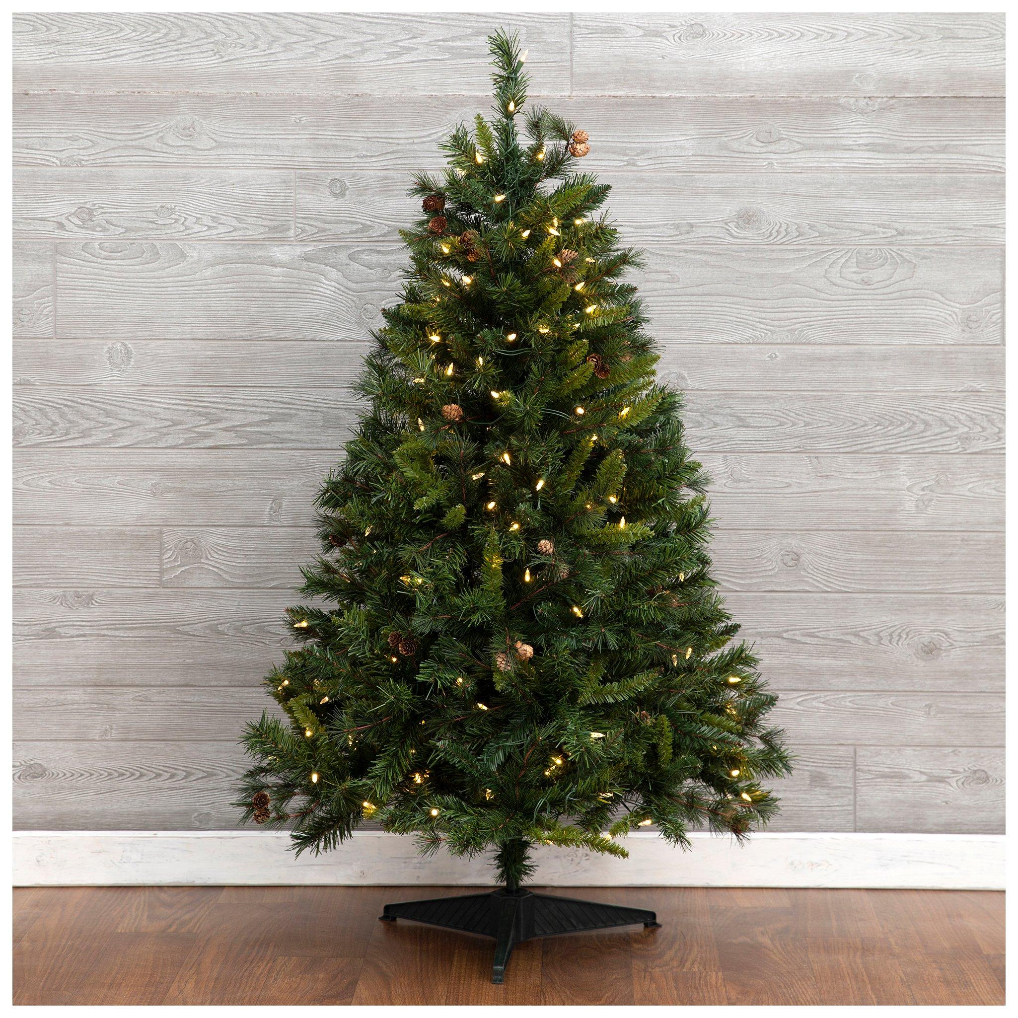 Yuletide Pine Pre-Lit Christmas Tree - 4.5' | Hobby Lobby | 5064431