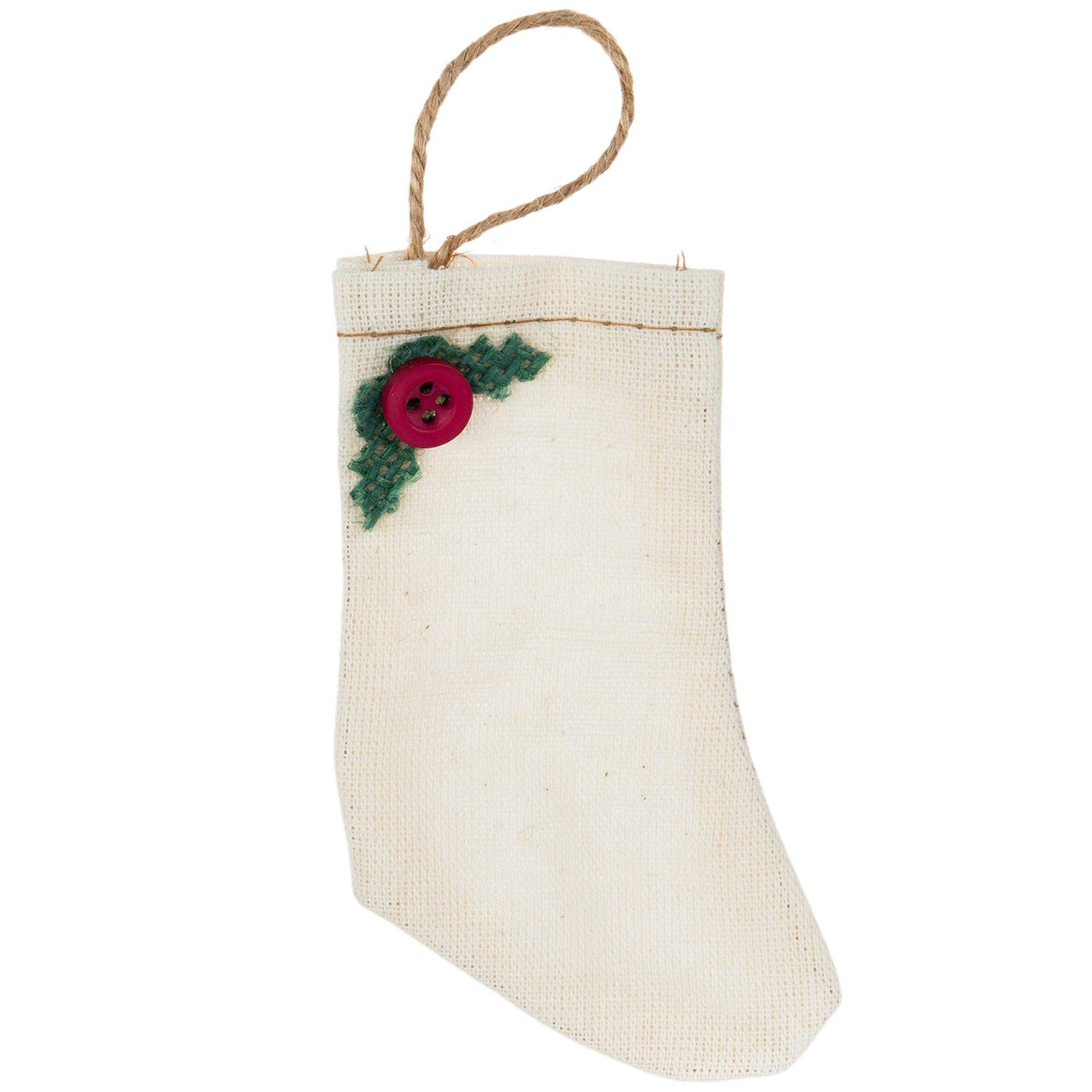 Hobbii - Time for Christmas stockings ❤️💚 With Christmas