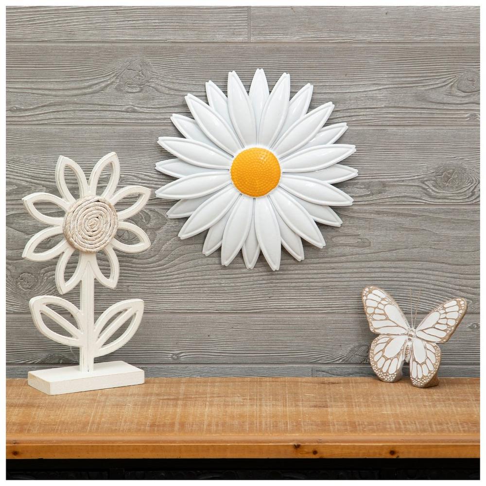 White Daisy Metal Wall Decor | Hobby Lobby | 5818430