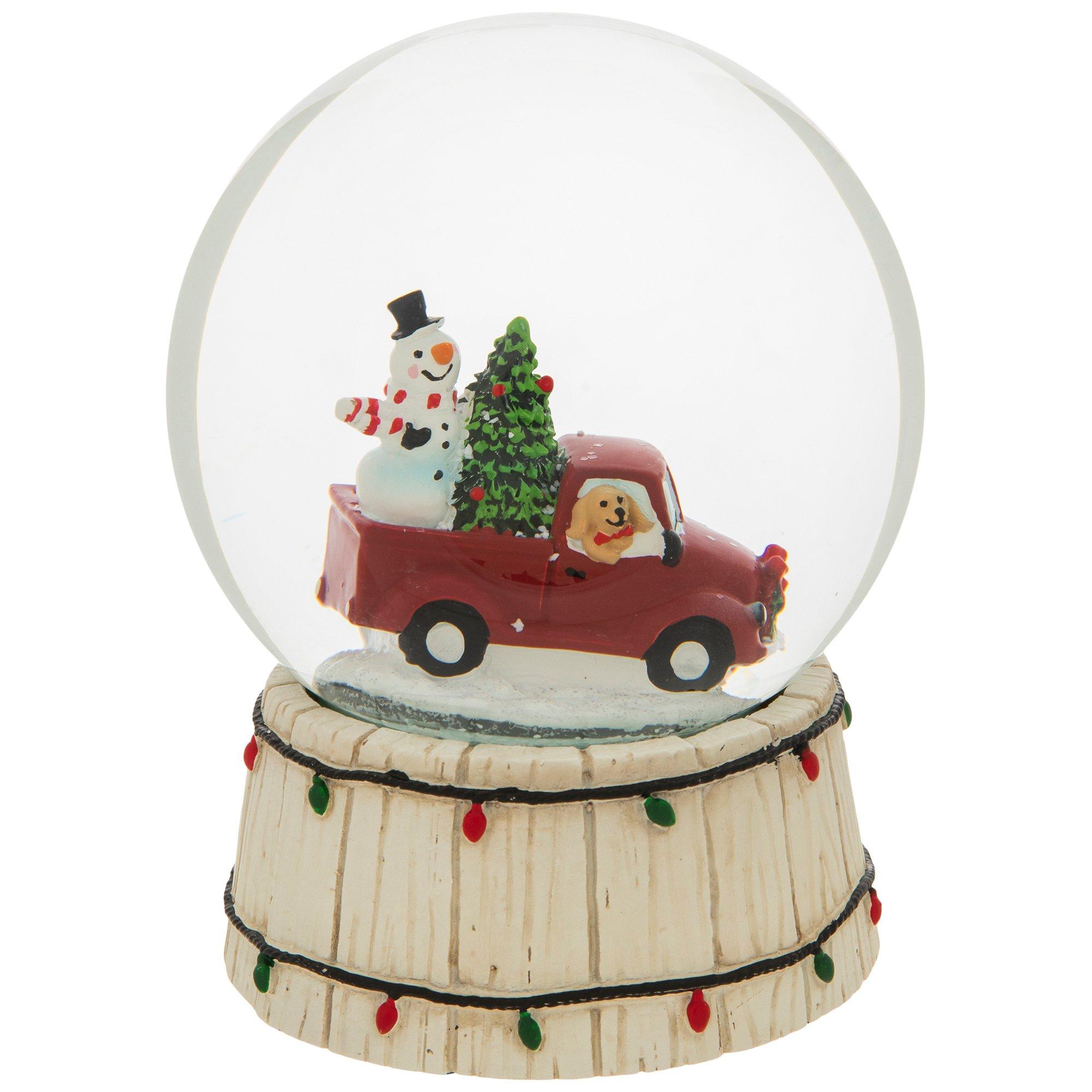 Snow Globe Red Bobby