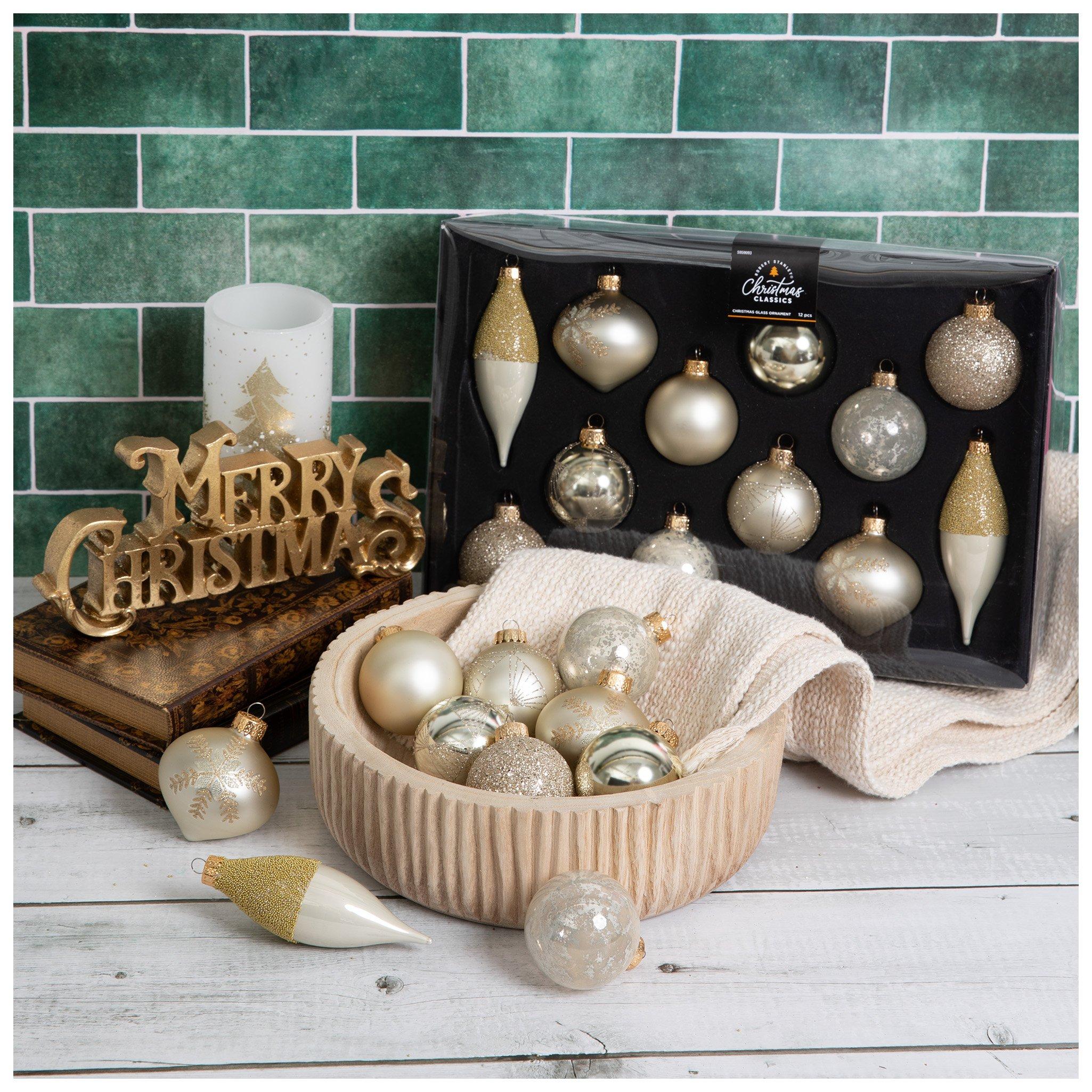 Gold Ornate Ornament Set view 1
