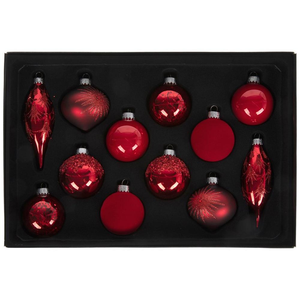 Red Ornate Ornament Set