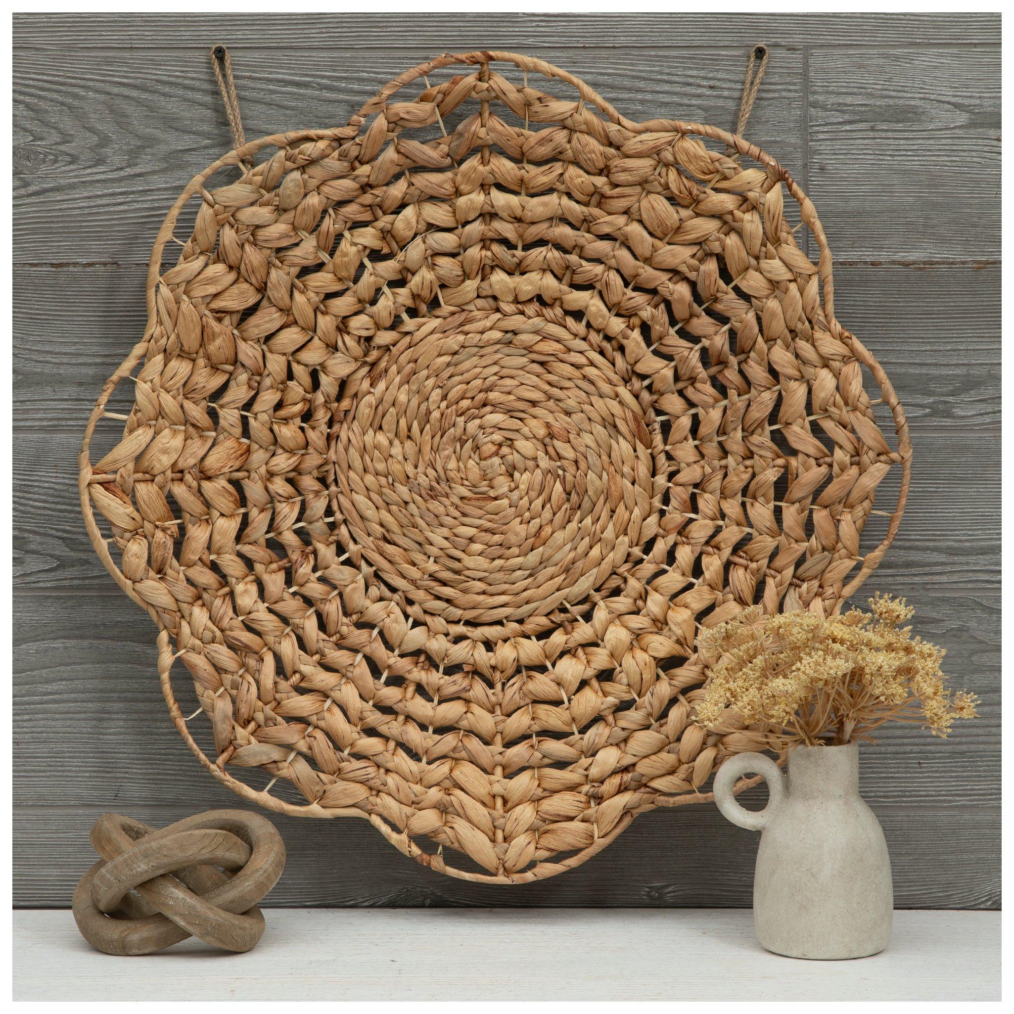 Scalloped Water Hyacinth Basket Wall Decor
