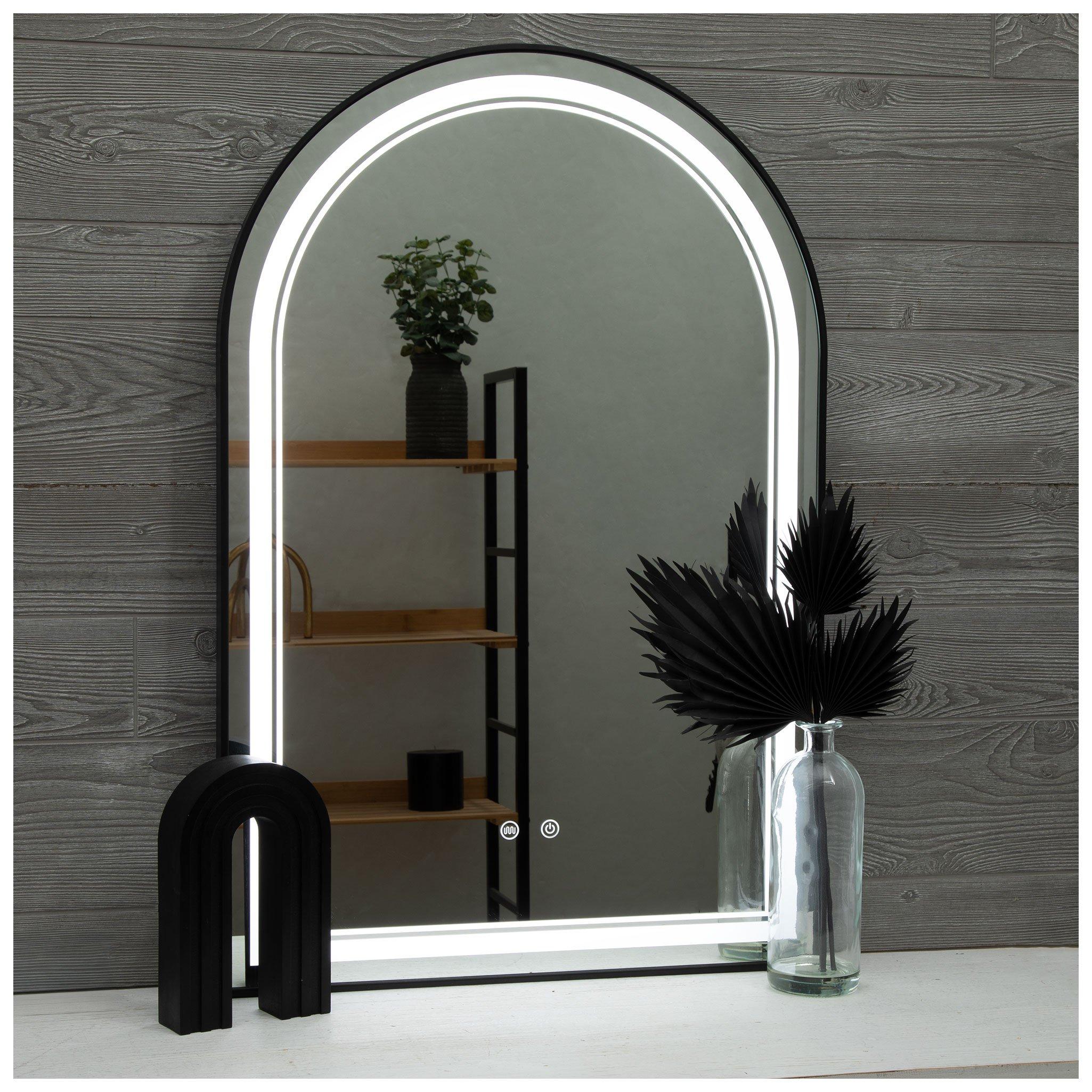 Oval LED Defogging Wall Mirror