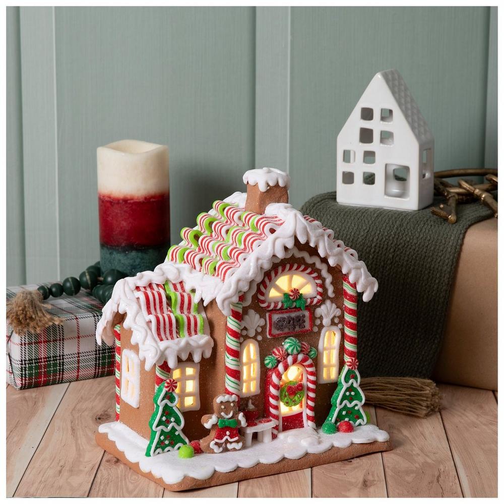 クリスマスオーナメント　ハウスオブジェ　コーヒーショップ Light Up Cafe Gingerbread House | Hobby Lobby | 6344386