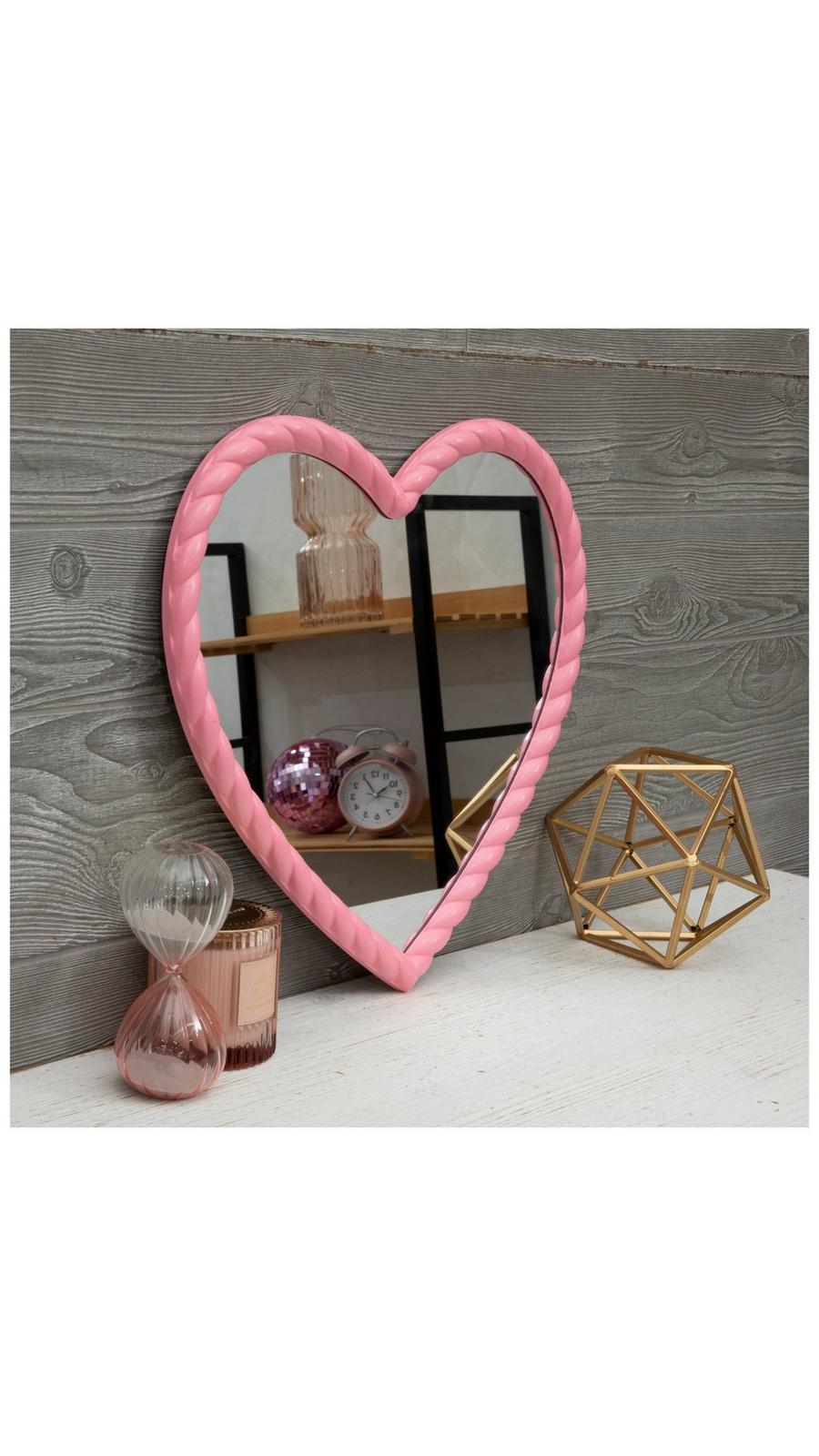 6372353-81259729-11062025-