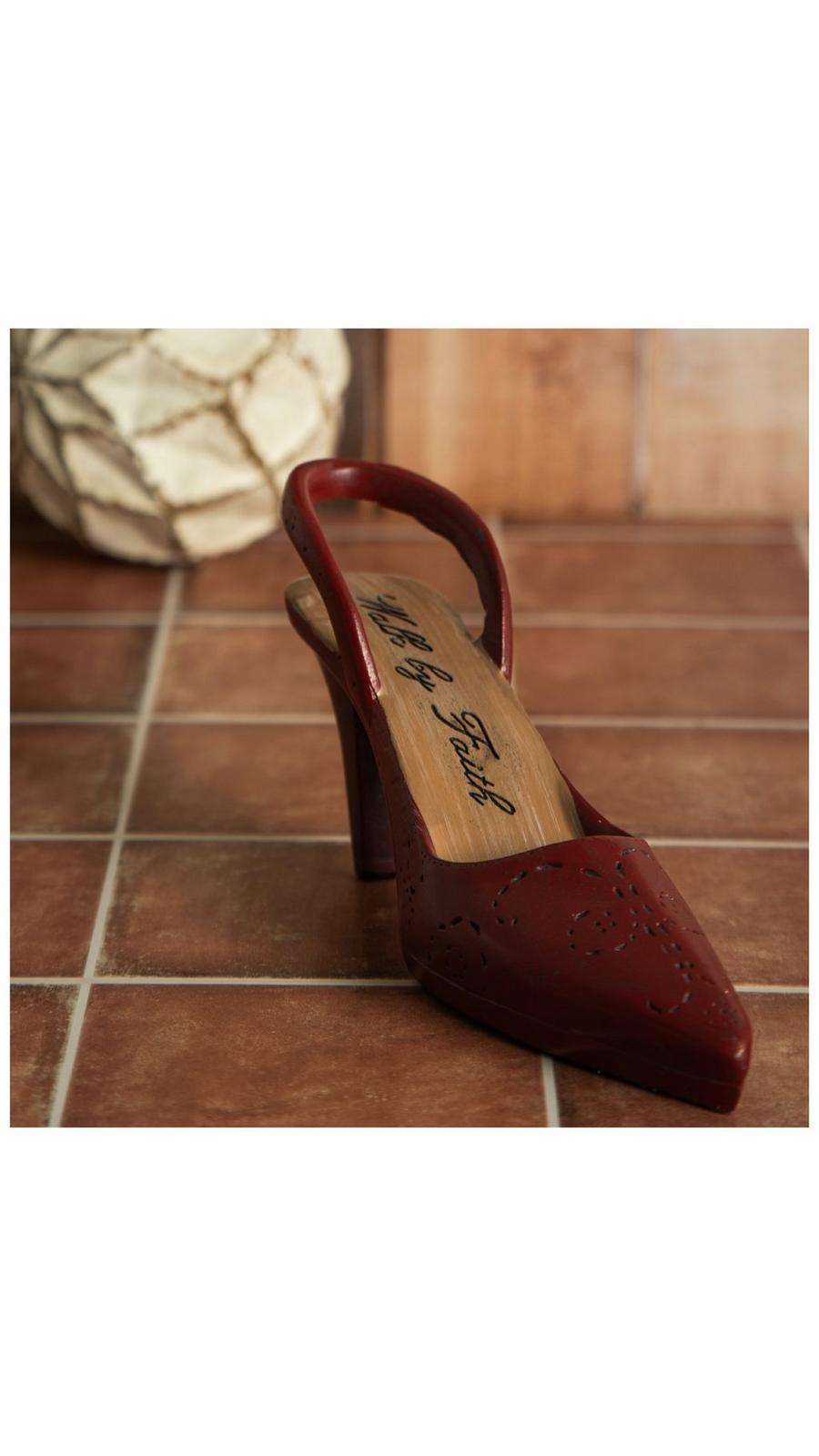 Walk By Faith Shoe Decor | Hobby Lobby | 791285, image size:900x1600