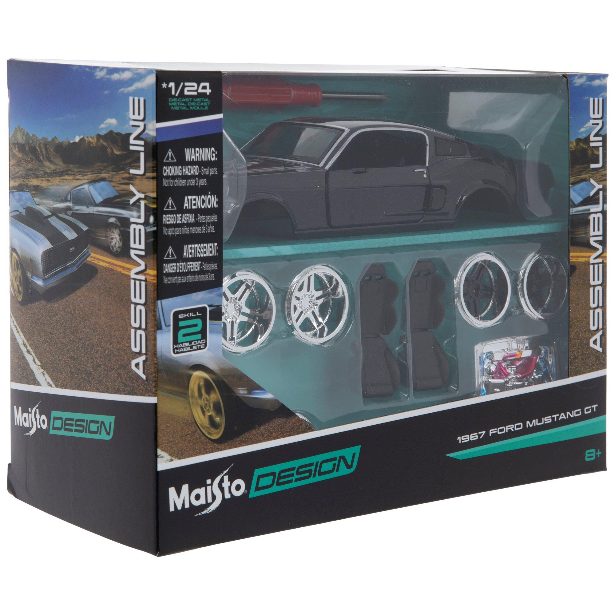 Ford Mustang Boss 302 Die-Cast Metal Model Kit