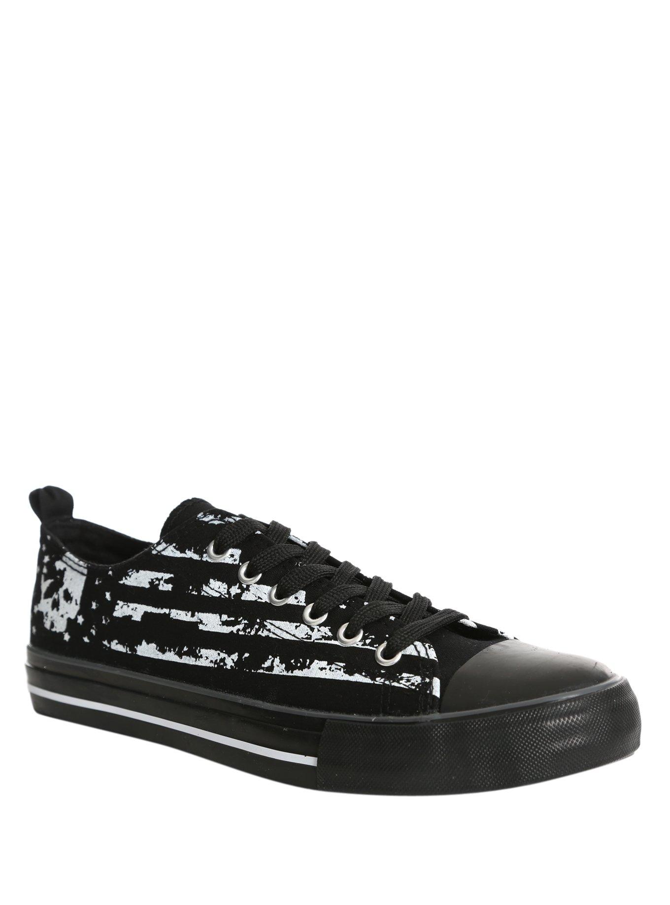 Navy Rear Logo Skull Sneakers