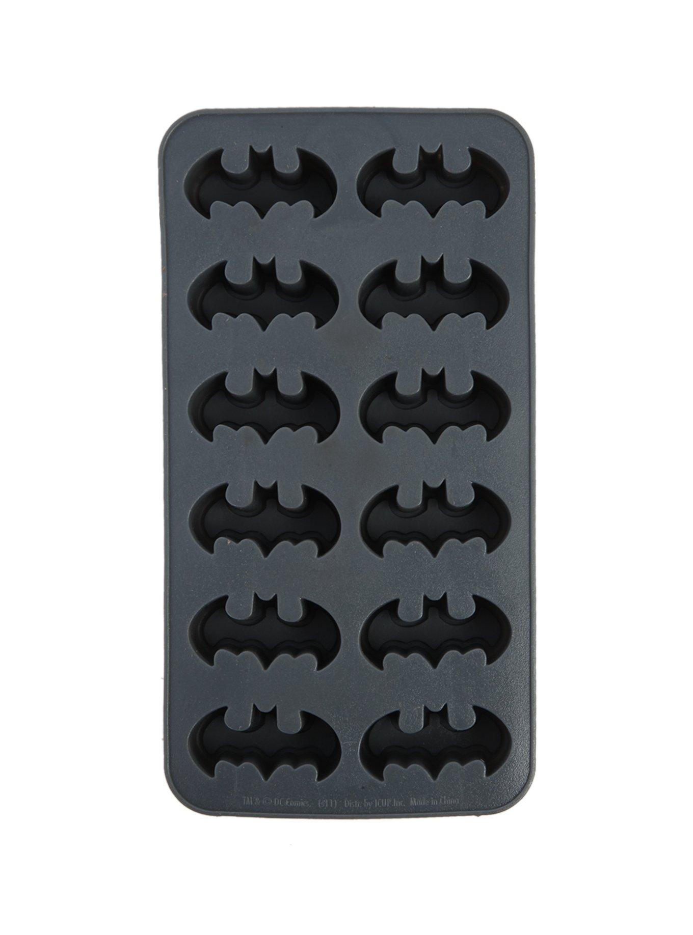 Hot Topic DC Comics Batman Insignia Ice Cube Tray