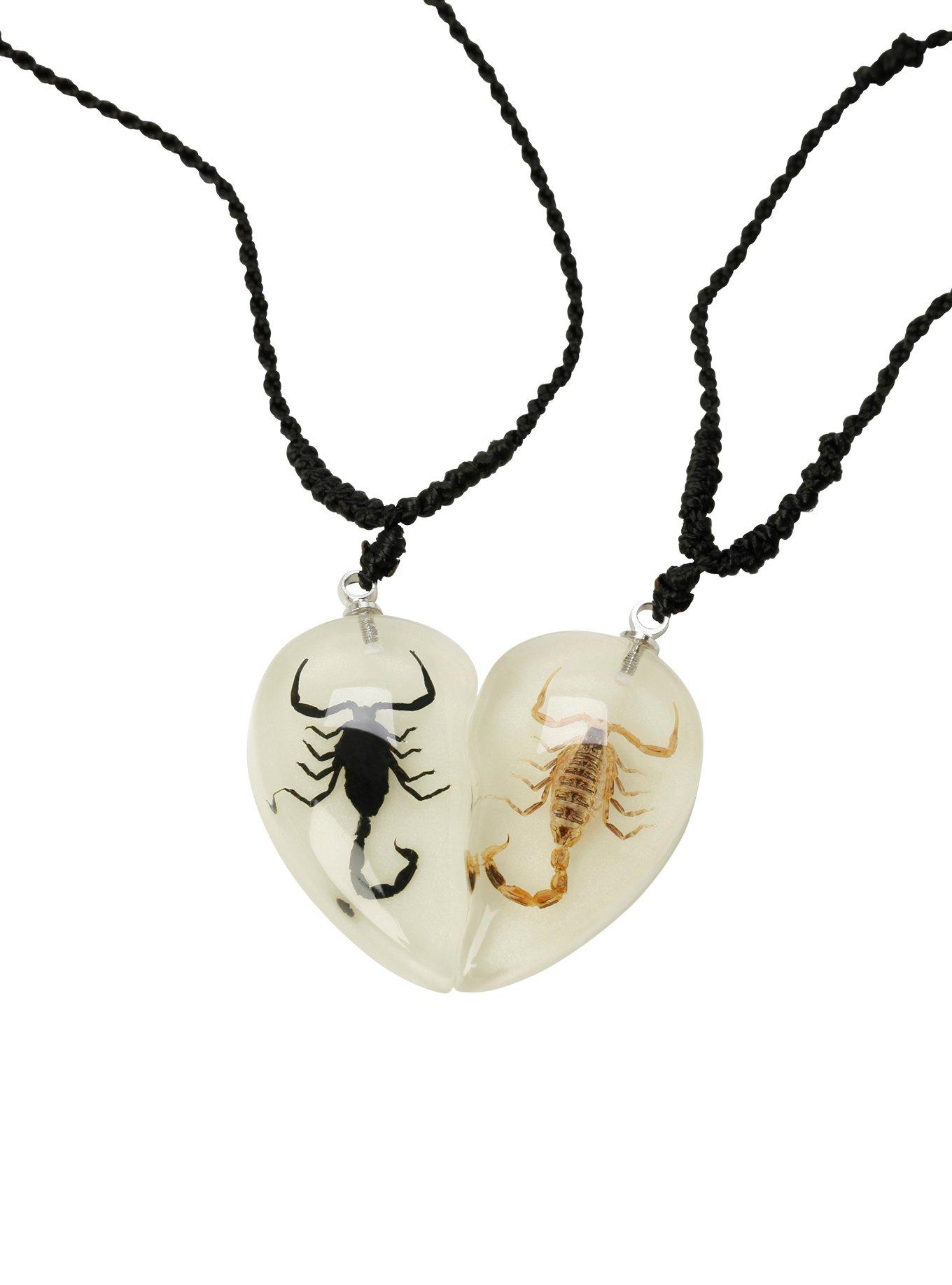 Glow Scorpion Heart Cord Bestie Necklace Set, , hi-res