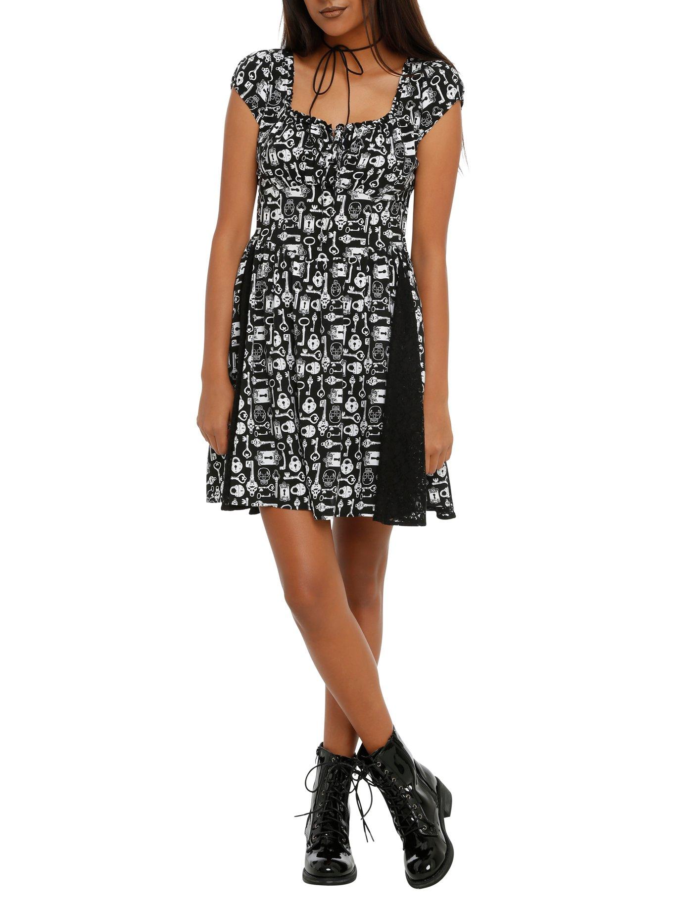 Hot topic skull dress sale