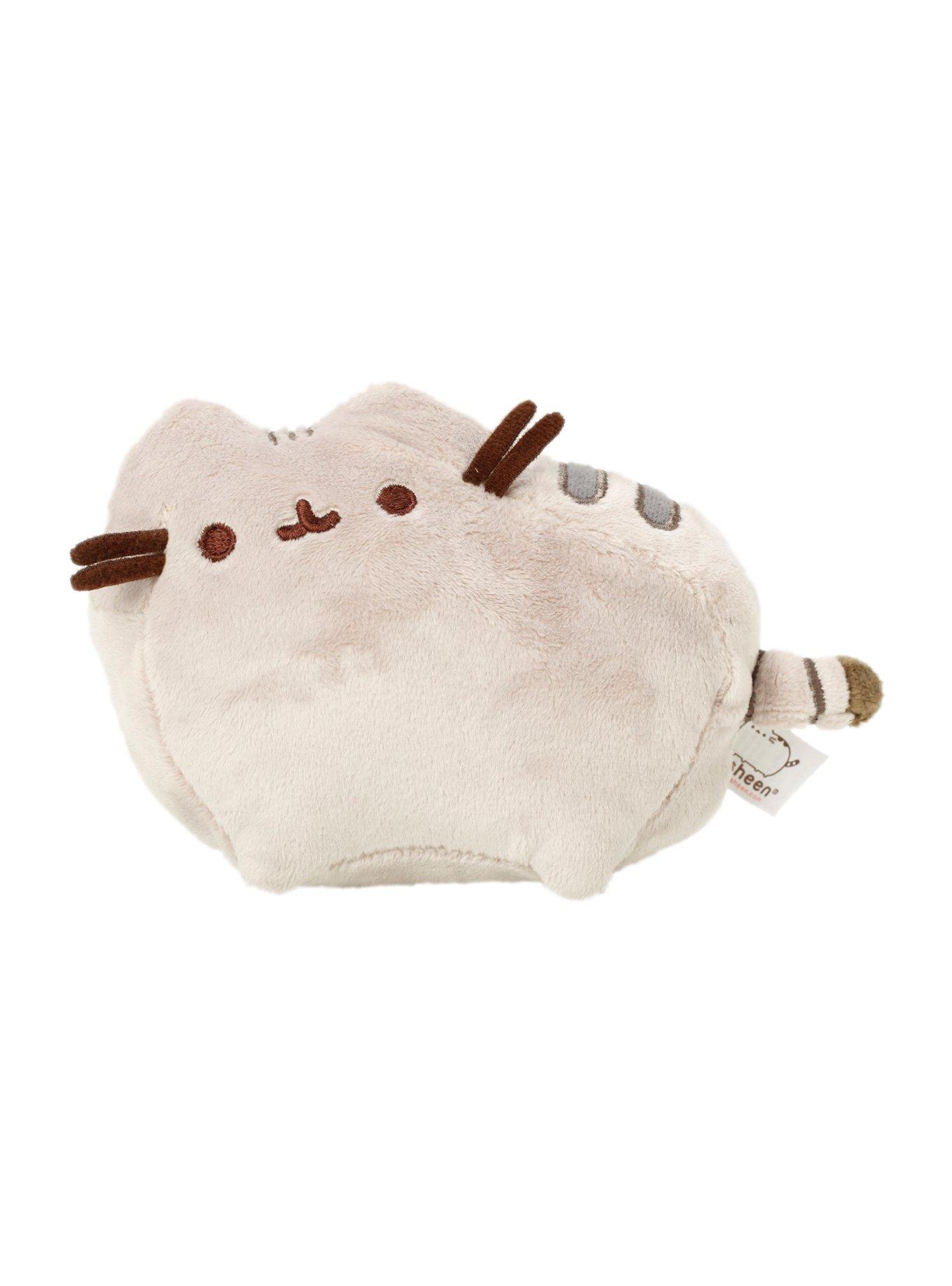 Pusheen blanket hot topic best sale