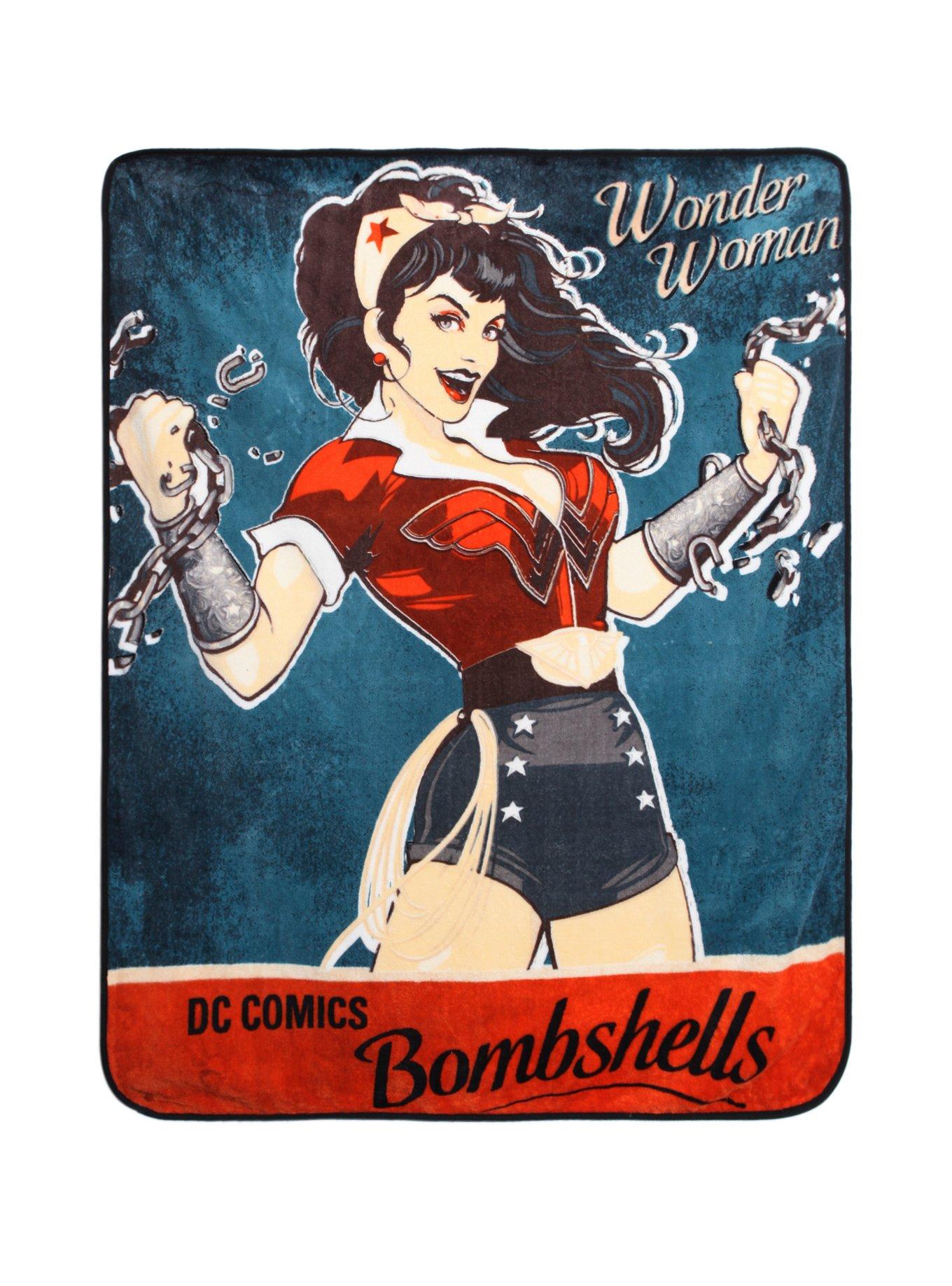DC Comics Bombshells Wonder Woman Comfy Throw, , hi-res