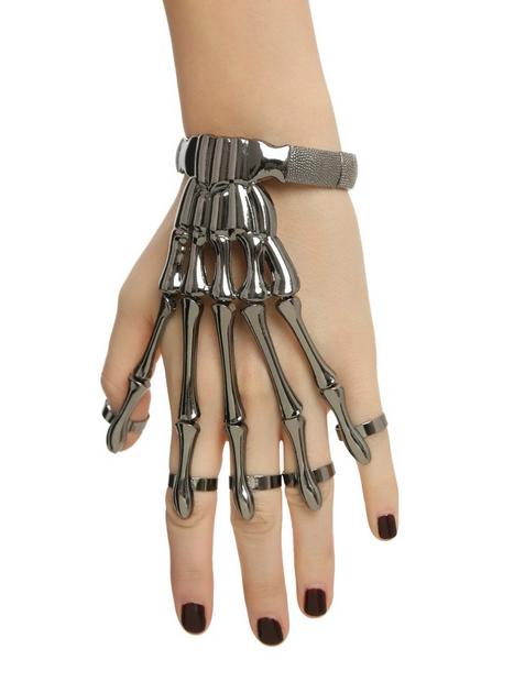 Skeleton hand store bracelet hot topic