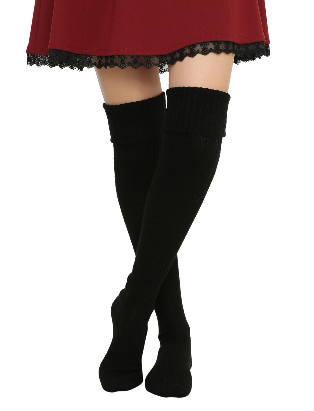 Black Over-the-Knee Sweater Socks, , hi-res