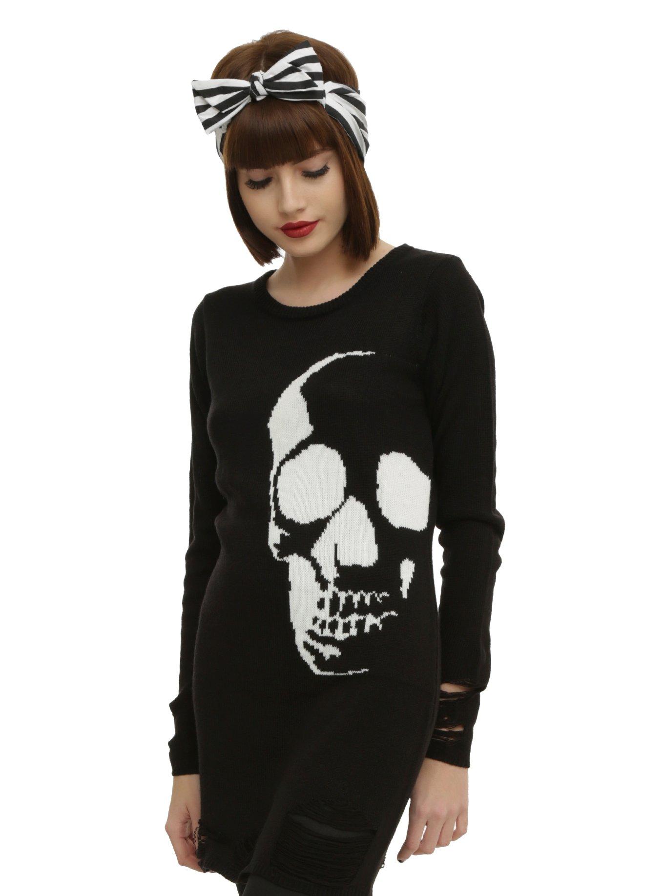 Hot topic 2025 skull sweater